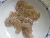 营养的虾仁冬瓜汤做法图解3)