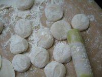 虾仁煎饺做法图解14)