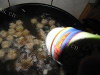 菠菜肉丸汤自制做法图解7)