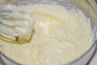 经典朗姆酥粒蛋糕做法图解8)