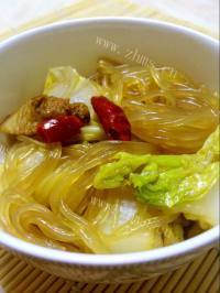 美味的白菜炖粉条