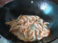 美味的香酥椒盐虾做法图解5)
