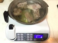 好吃的懒人版羊肉泡馍做法图解2)