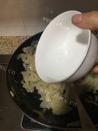 糖醋莲藕做法图解6)