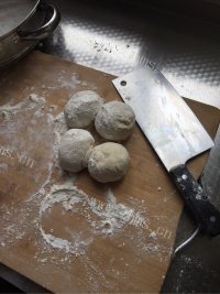 美味营养的韭菜肉包子做法图解1)