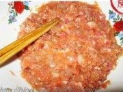 美味的虾肉锅贴做法图解2)