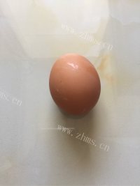 方便的微波炉蛋炒饭做法图解1)
