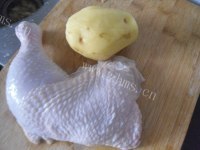 美味的土豆咖喱鸡做法图解1)