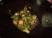 美味的香草西兰花爆烧肉做法图解3)