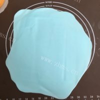 香甜的迷你翻糖蛋糕做法图解15)