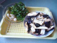 家常菜肉未茄子做法图解2)