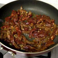 美味黑椒牛柳锅仔饭做法图解10)