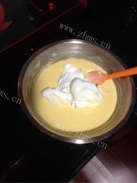 自制香蕉酸奶蛋糕做法图解8)