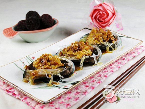 蒜蓉粉丝蒸鲍鱼