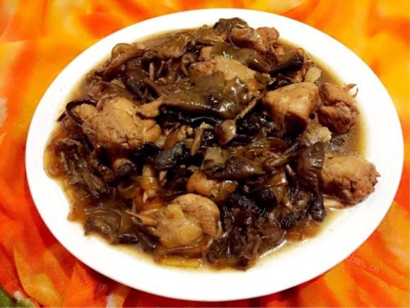 好吃的小鸡炖蘑菇