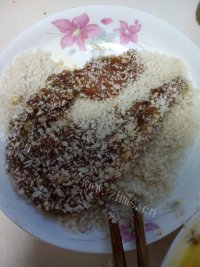 美味佳肴般的炸鸡排做法图解5)