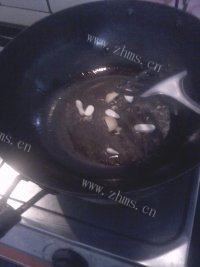家常粉皮烧鸡做法图解3)