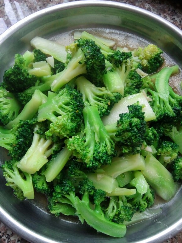 特下饭的素炒西兰花