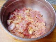家常菜炒肉片做法图解1)