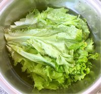 美味的幸福早餐排骨米线做法图解7)