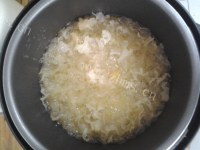 开胃的木瓜银耳糖水做法图解4)