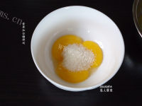 美味的抹茶小方糕做法图解1)