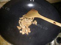 家常菜西红柿炒肉做法图解3)