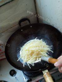 自己做的凉拌土豆丝做法图解1)