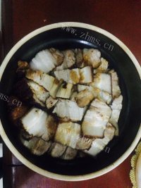 家常菜梅干菜扣肉做法图解1)