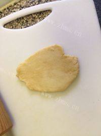 自制红豆酥做法图解7)