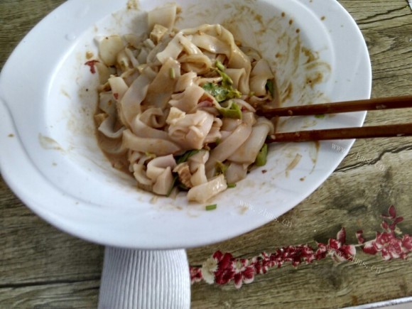 色香味俱全的凉皮