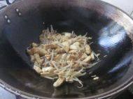 百吃不厌的豆芽炒豆腐