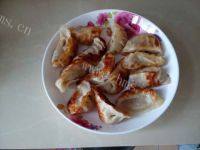 自制香煎水饺做法图解4)