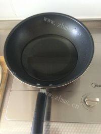 美味的西红柿鸡蛋面做法图解4)