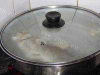 「美味可口」鲫鱼豆腐汤做法图解7)