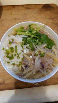 #爱美食#土豆洋葱肉丝面做法图解11)