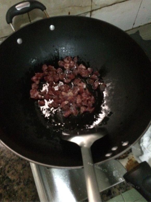 简易腊肠炒饭