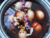 自制玫瑰花茶叶蛋做法图解2)