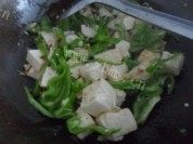 家常菜青椒炒豆腐