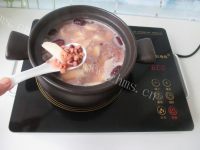 养生的红豆薏米山药汤做法图解7)