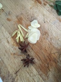 回味无穷的手撕包菜做法图解2)