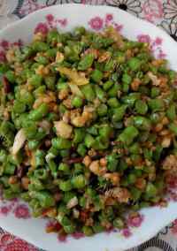 家常菜肉末炒豆角