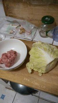 自制翡翠白菜卷做法图解1)