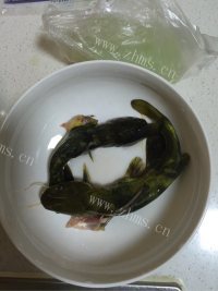 独特的鱼汤做法图解1)
