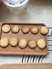 零食乳酪夹心饼干做法图解9)