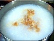 美味早餐肉末粥做法图解3)