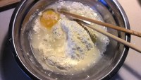 特下饭的苦瓜鸡蛋饼做法图解4)