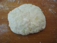 营养西葫芦发面饼做法图解10)