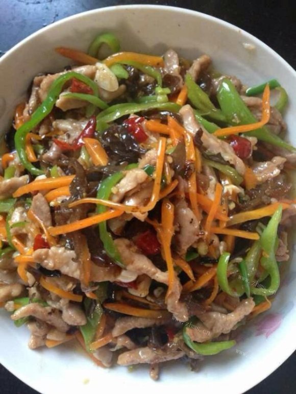 咸甜适中的鱼香肉丝