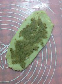 自制椒盐油酥烧饼做法图解15)